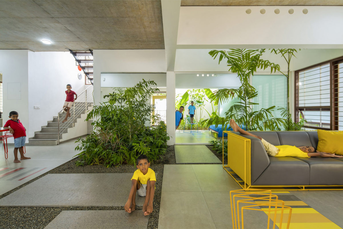 1675442695 682 krasivyy biofilnyy dom s otkrytoy kontseptsiey zhizni