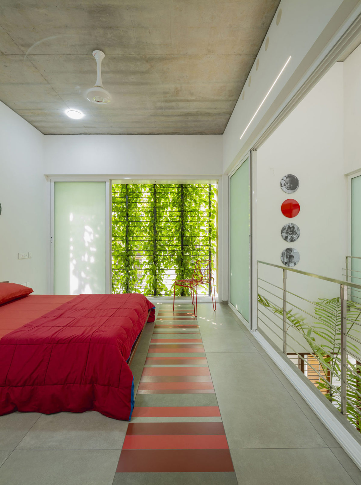 1675442696 555 krasivyy biofilnyy dom s otkrytoy kontseptsiey zhizni