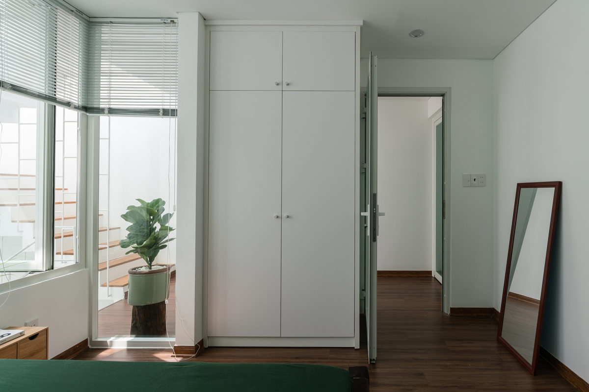 1675533660 257 dom vo vetname s rasslablyayuschimi prirodnymi prostranstvami i krytym prudom