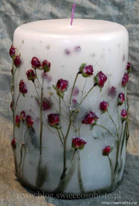 2. Сухие цветы в свечах