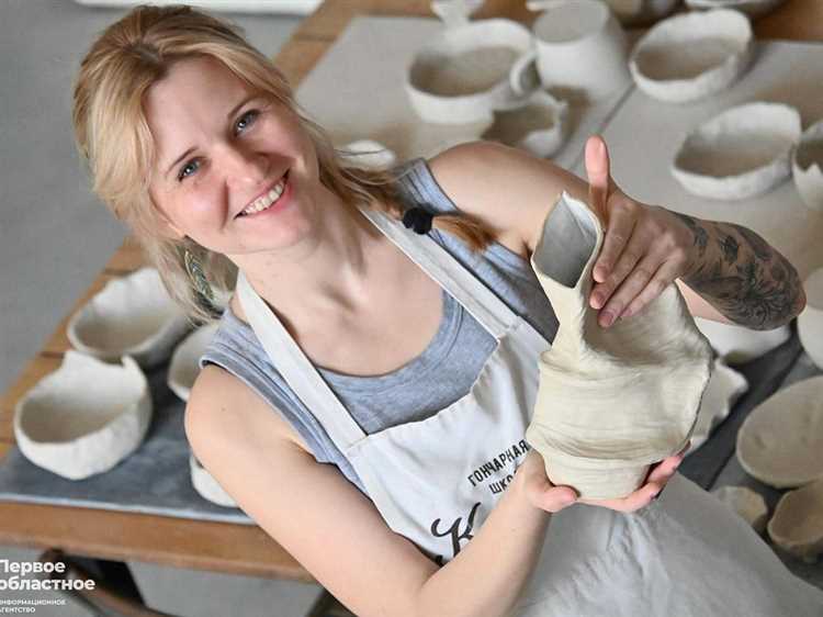 1. Керамические украшения