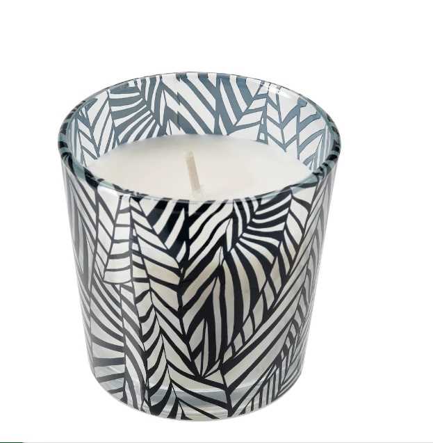 Создайте атмосферу уюта с ароматическими свечами на основе натуральных экстрактов и масел 3 Создание романтической атмосферы