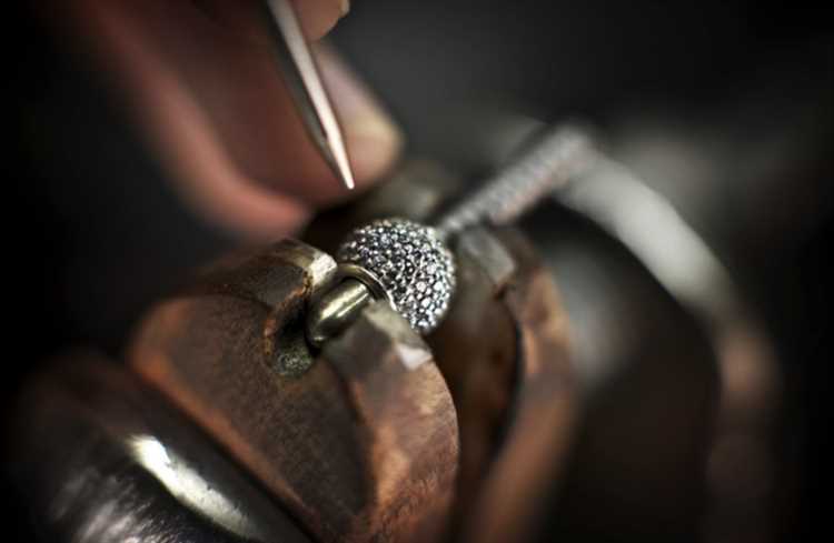 Искусство обращения с металлами в процессе создания уникальных ювелирных изделий 2 Золото